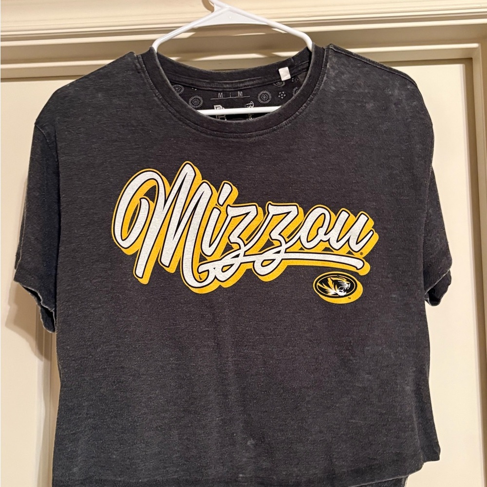 Mizzou Script Logo Graphic Tee - Black with Yellow & White